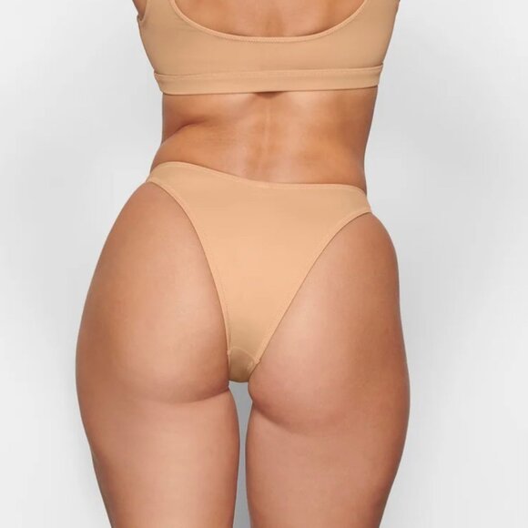 SKIMS Swim Cheeky Tanga Bottom Ochre 3x - Picture 4 of 11